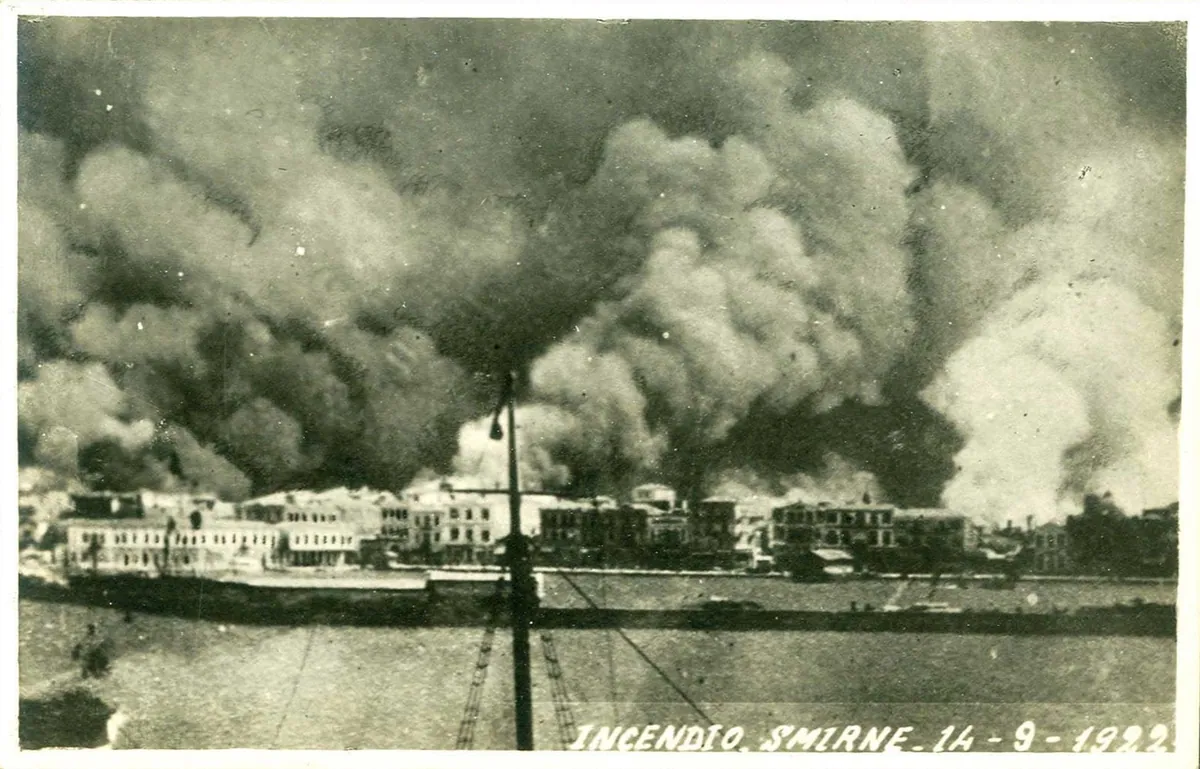 İzmir'in Tarihi Hafızasında 1922 Yangını ve Sonrası